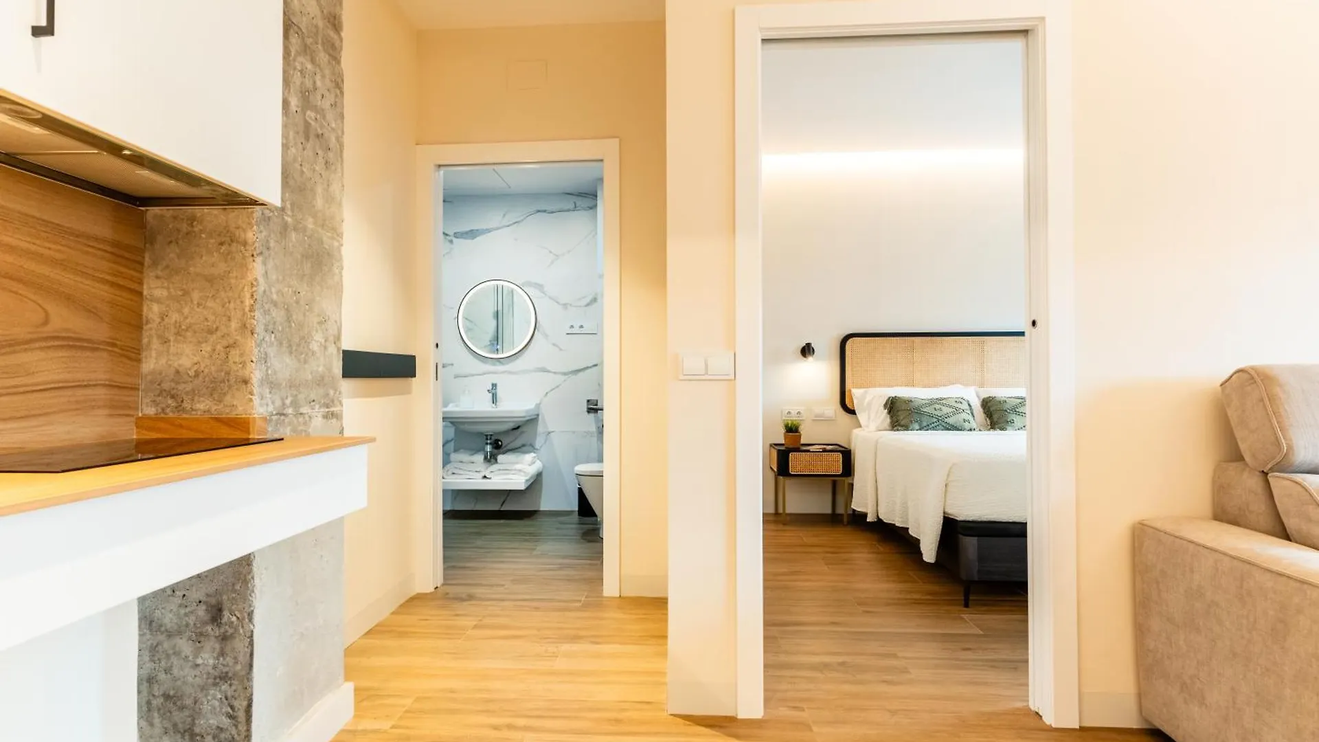 Villa De Paradas Cádiz 0*,  España