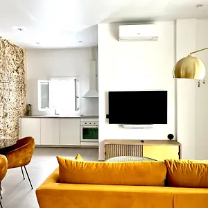 Apartamento Nuevo Con Localizacion Excepcional Cádiz
